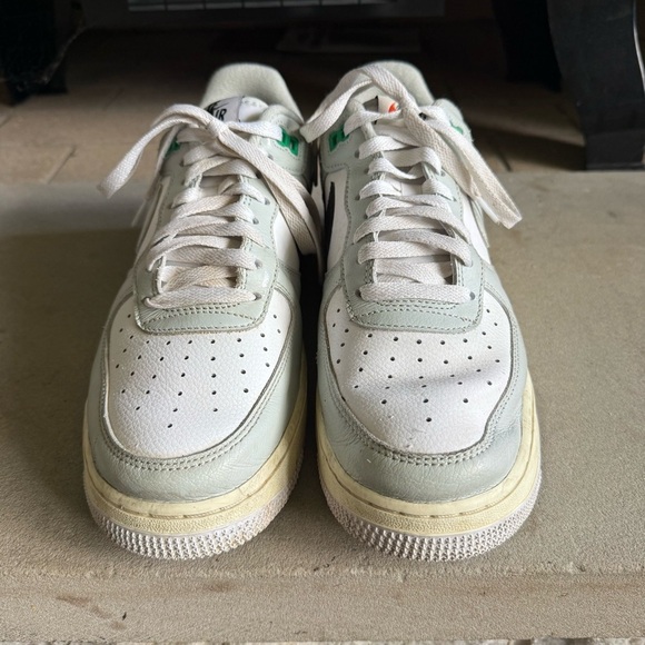 Nike Air Force 1 '07 LV8 Low Split Light Silver White Black DZ2522-001 sz 10 - Picture 2 of 10